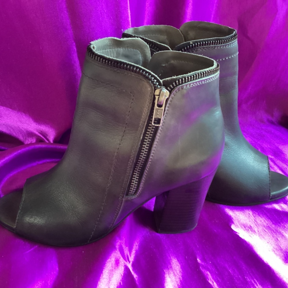 Diba Leather Peep Toe Zipper Bootie - Picture 2 of 9